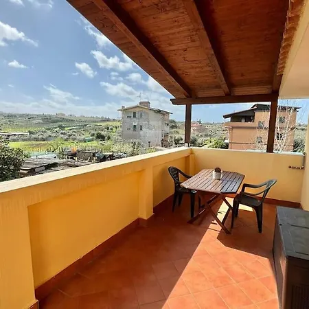 Apartamento Attico Belvedere - Metro C E Posto Auto Roma